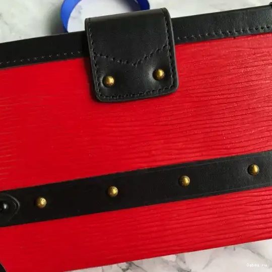 VUITTON LOUIS PETITE MALLE 0426